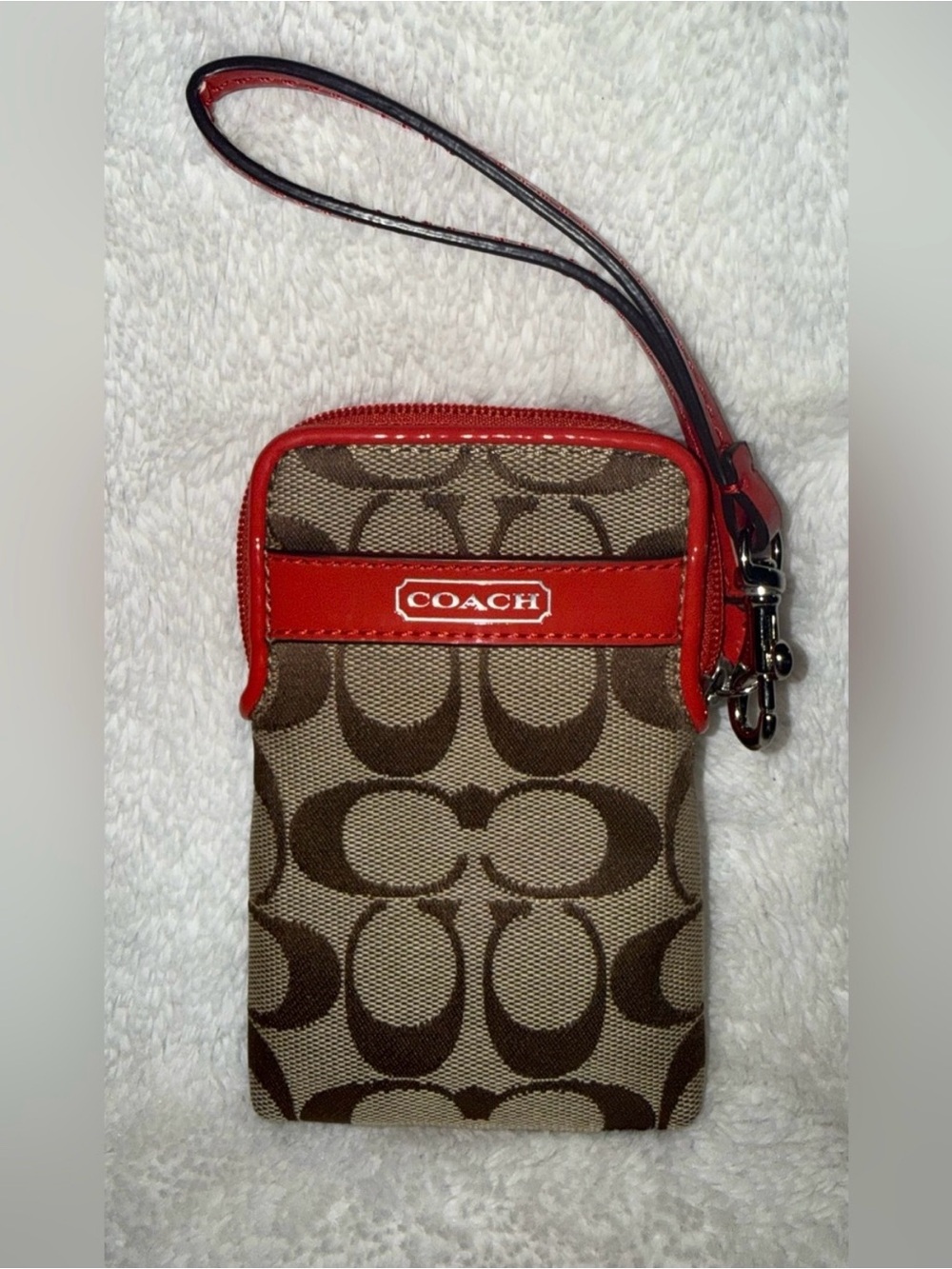 Vintage - Coach Signature Canvas Vertical Wristlet Wallet